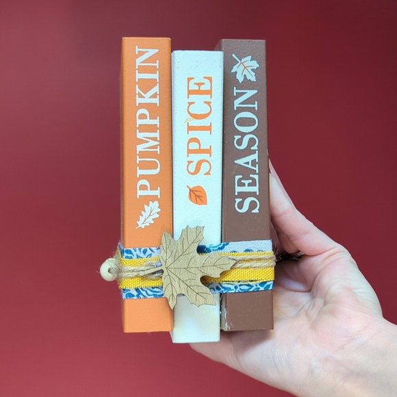 ❌SOLD❌🍂 PUMPKIN SPICE SEASON Book Stack Block Tabletop Sign - Picture 2 of 8